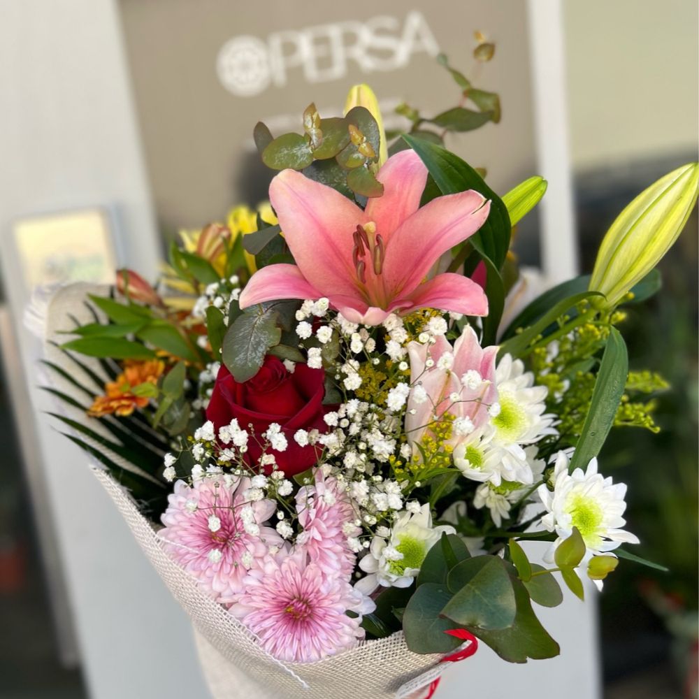 The Most Impressive Flower Bouquets to Surprise Your Loved Ones