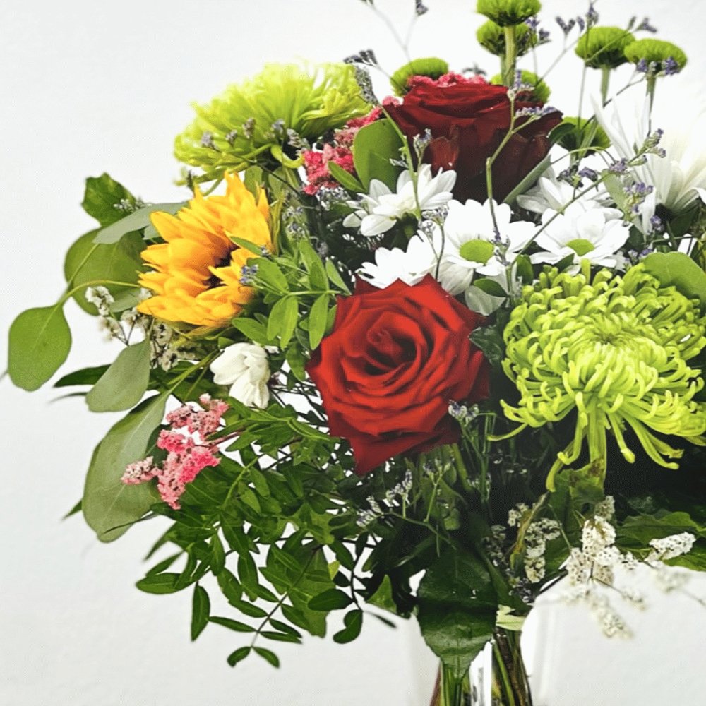 Ramos de Girasoles y Rosas: La Combinación Perfecta de Elegancia y Alegría - Persa Flores