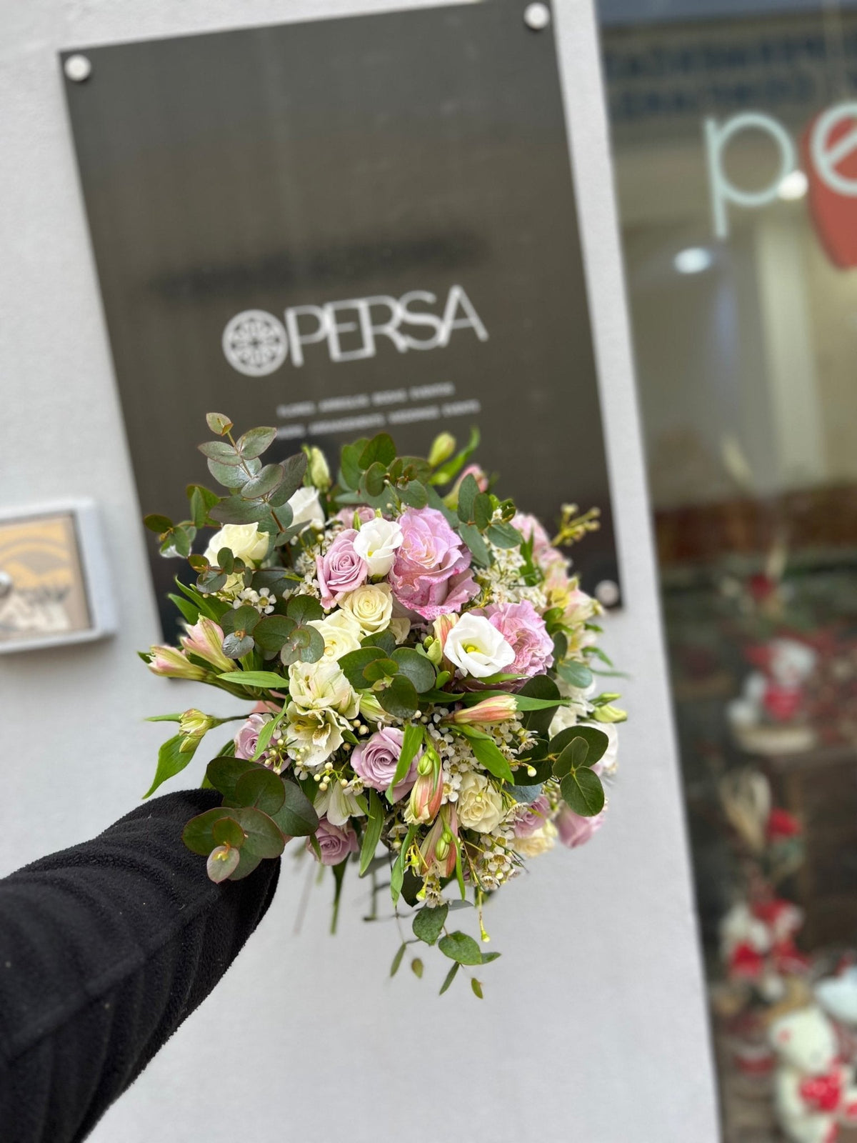 Simple Bridal Bouquets: All the Trends