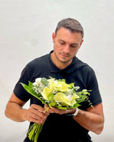 Cala Blanca | Ramo de Cala Blanca, Lisianthus blanco, Limonium Blanco y Eucalipto - Persa Flores