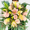 Flamingo — flores en tonos rosa, blanco, verde | Persa Flores
